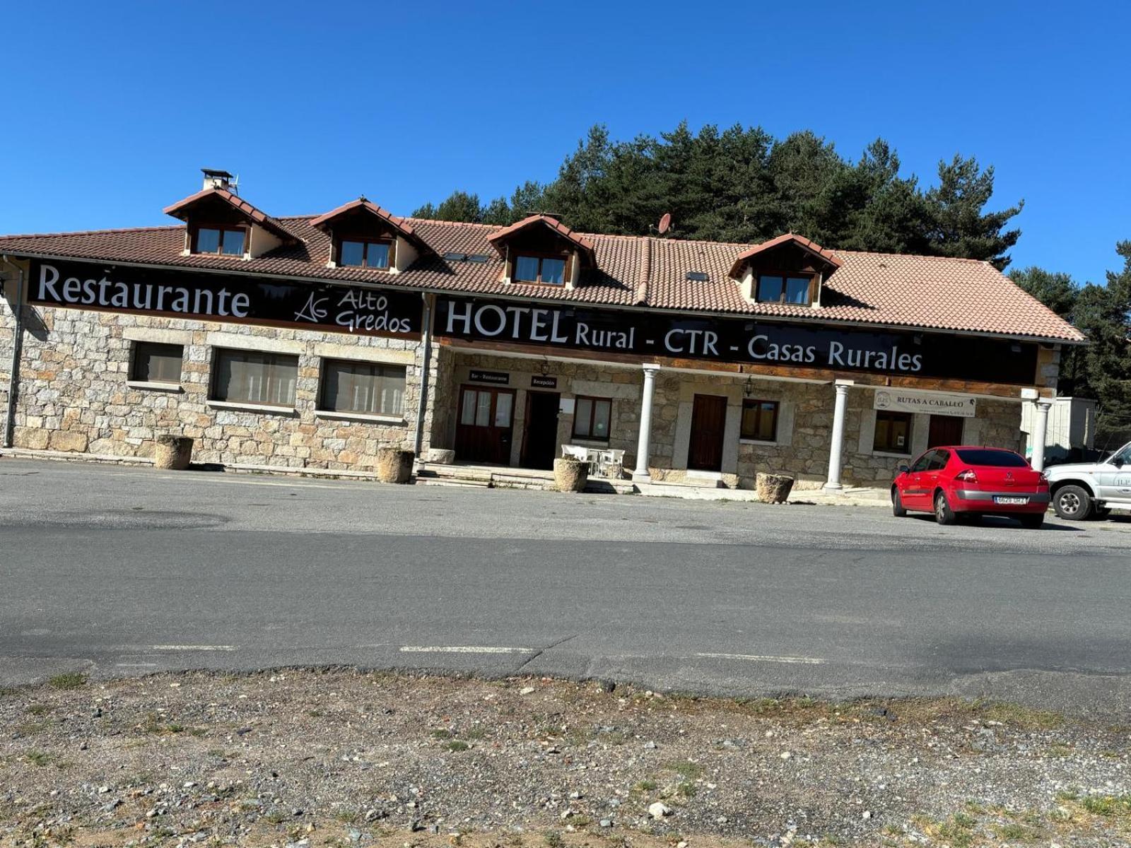 Altogredos Hotel Rural Y Apartamentos Turisticos Hoyos del Espino Eksteriør billede